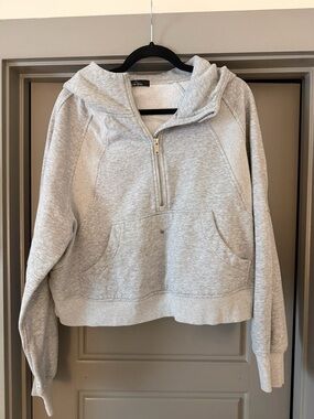 Women's Light Gray Half-Zip Hooded Pullover Sweatshirt